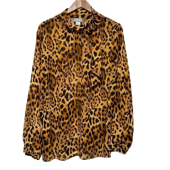 Liz Claiborne Signature Woman Leopard Print Tie-neck Bow Button Top Size 2X - Picture 6 of 6